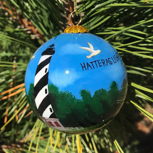 CAPE HATTERAS LIGHTHOUSE PAINTED GLASS ORNAMENT