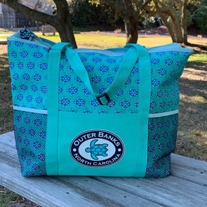 OUTER BANKS INSULATED TOTE